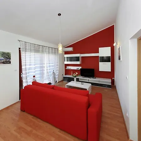 Maslina Apartment