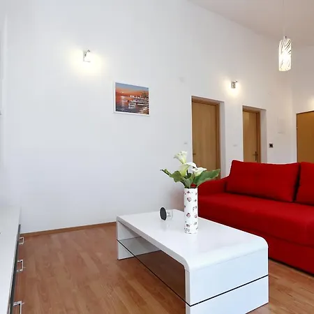 Apartment Maslina Bozava
