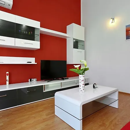 Maslina Apartment Bozava