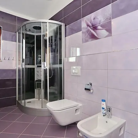 Maslina Apartment Bozava